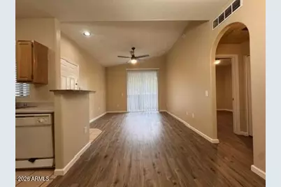 2929 W Yorkshire Drive #2110, Phoenix, AZ 85027 - Photo 5