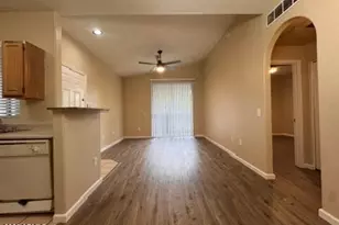 2929 W Yorkshire Dr, Phoenix, AZ 85027 - Photo 5
