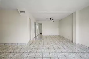 5536 W La Reata Ave, Phoenix, AZ 85035 - Photo 15