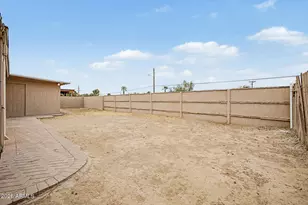 5536 W La Reata Ave, Phoenix, AZ 85035 - Photo 25