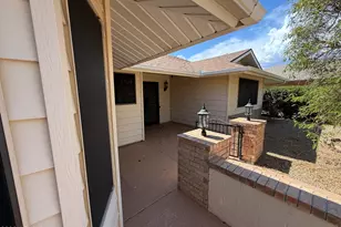 17230 N Desert Glen Dr, Sun City West, AZ 85375 - Photo 27
