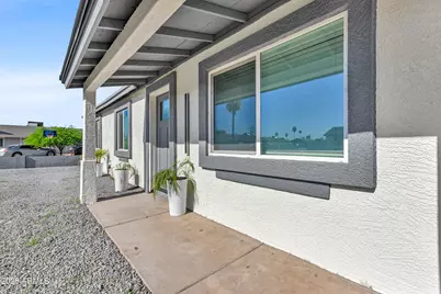 2216 N 68th Drive, Phoenix, AZ 85035 - Photo 33