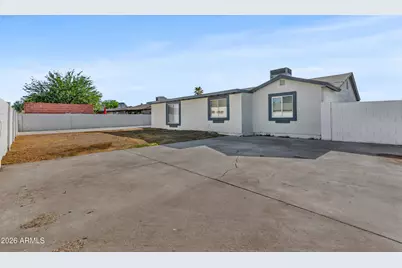 2216 N 68th Drive, Phoenix, AZ 85035 - Photo 31
