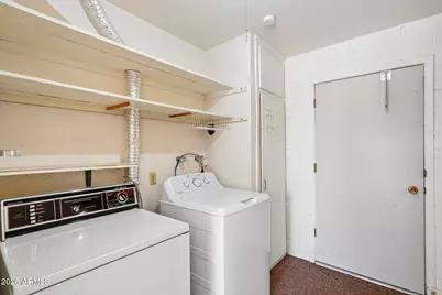 10941 W Roundelay Circle, Sun City, AZ 85351 - Photo 29