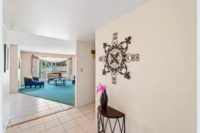 10941 W Roundelay Circle, Sun City, AZ 85351 - Photo 5