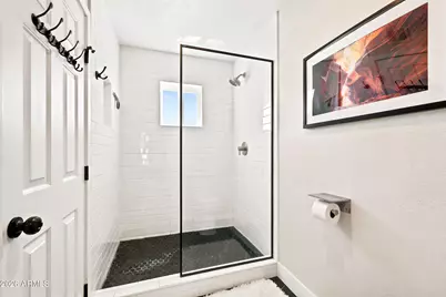 11629 N 40th Way, Phoenix, AZ 85028 - Photo 15