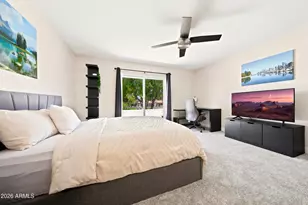 11629 N 40th Way, Phoenix, AZ 85028 - Photo 17