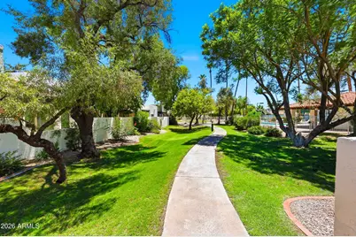 11629 N 40th Way, Phoenix, AZ 85028 - Photo 25