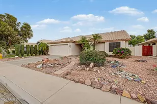12412 W Cambridge Ave, Avondale, AZ 85392 - Photo 1