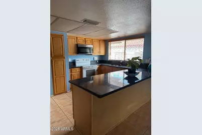 8409 N 31st Lane, Phoenix, AZ 85051 - Photo 21