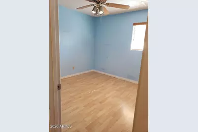 8409 N 31st Lane, Phoenix, AZ 85051 - Photo 9