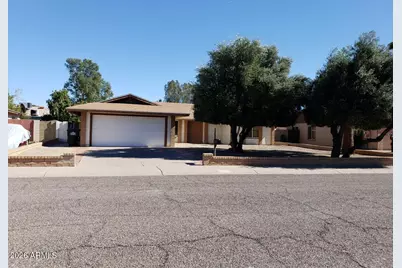 8409 N 31st Lane, Phoenix, AZ 85051 - Photo 1