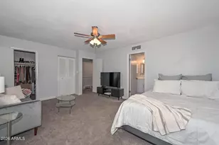 8305 E Vista Dr, Scottsdale, AZ 85250 - Photo 15