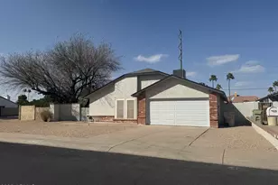 6320 W Shaw Butte Dr, Glendale, AZ 85304 - Photo 27