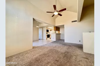 1333 E Morten Avenue #Unit 238, Phoenix, AZ 85020 - Photo 5