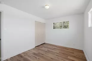 2114 W Rancho Dr, Phoenix, AZ 85015 - Photo 9