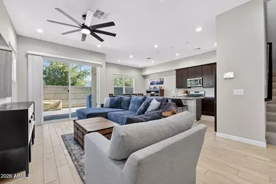4840 E Village Drive, Scottsdale, AZ 85254 - Photo 11