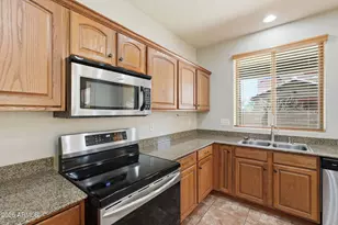 3246 E Carla Vista Dr, Gilbert, AZ 85295 - Photo 17