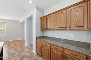 3246 E Carla Vista Dr, Gilbert, AZ 85295 - Photo 15