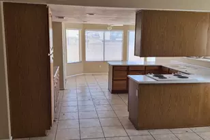 8225 W Corrine Dr, Peoria, AZ 85381 - Photo 5
