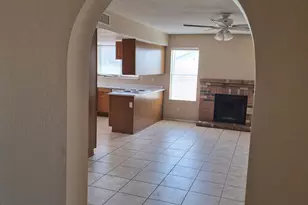 8225 W Corrine Dr, Peoria, AZ 85381 - Photo 3