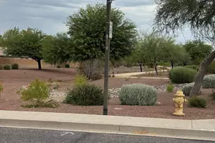 2725 E Mine Creek Rd, Phoenix, AZ 85024 - Photo 49
