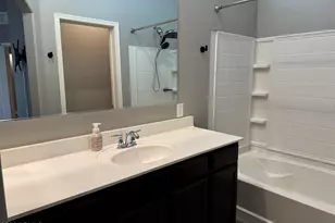 2725 E Mine Creek Rd, Phoenix, AZ 85024 - Photo 21