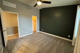 2725 E Mine Creek Rd, Phoenix, AZ 85024 - Photo 27