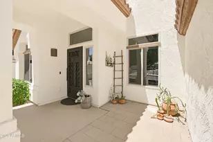 19220 N 52nd Ave, Glendale, AZ 85308 - Photo 3