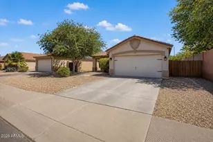 15781 W Watson Ln, Surprise, AZ 85379 - Photo 3