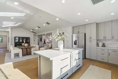 4912 E Columbine Drive, Scottsdale, AZ 85254 - Photo 35