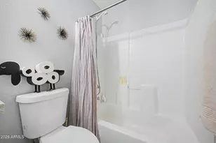 12421 N 42nd Dr, Phoenix, AZ 85029 - Photo 31