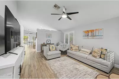 12421 N 42nd Drive, Phoenix, AZ 85029 - Photo 9