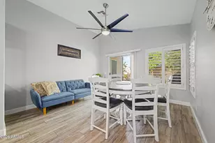 12421 N 42nd Dr, Phoenix, AZ 85029 - Photo 17