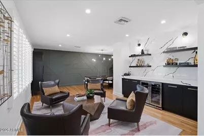 216 E Glenn Drive, Phoenix, AZ 85020 - Photo 11