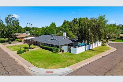 216 E Glenn Drive, Phoenix, AZ 85020 - Photo 49