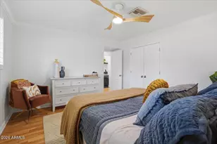216 E Glenn Dr, Phoenix, AZ 85020 - Photo 33
