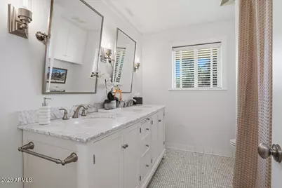 216 E Glenn Drive, Phoenix, AZ 85020 - Photo 35