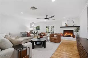 216 E Glenn Dr, Phoenix, AZ 85020 - Photo 5