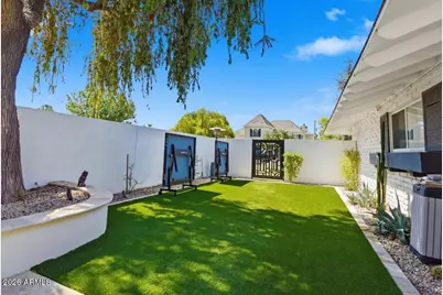 216 E Glenn Drive, Phoenix, AZ 85020 - Photo 43