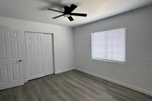 1542 W Carson Rd, Phoenix, AZ 85041 - Photo 15