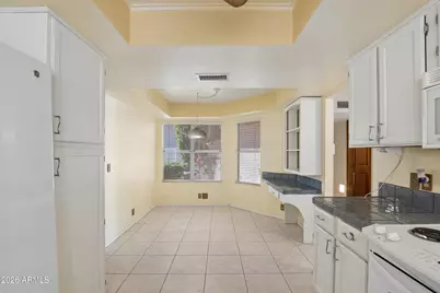 19925 N 77th Avenue, Glendale, AZ 85308 - Photo 9