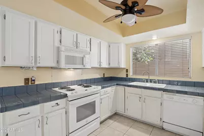 19925 N 77th Avenue, Glendale, AZ 85308 - Photo 7