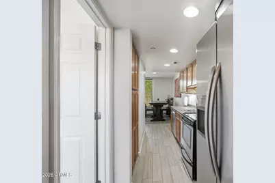 2929 N 39th Street #6, Phoenix, AZ 85018 - Photo 9