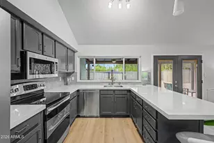 17434 N 34th Ave, Phoenix, AZ 85053 - Photo 15