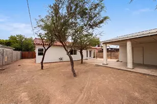 1835 E Palm Ln, Phoenix, AZ 85006 - Photo 21