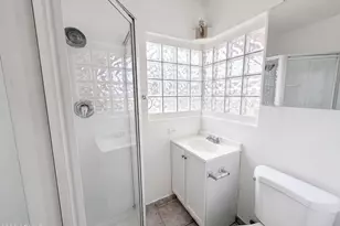 1835 E Palm Ln, Phoenix, AZ 85006 - Photo 7