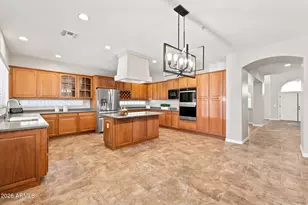 26066 N 71st Dr, Peoria, AZ 85383 - Photo 9