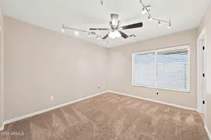 26066 N 71st Dr, Peoria, AZ 85383 - Photo 27