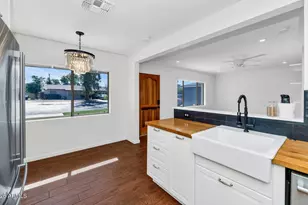 4228 N 44th Pl, Phoenix, AZ 85018 - Photo 11